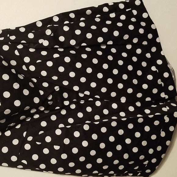 BCBGMAXAZRIA Polka Dots Poplin Romper Shorts Jumpsuit One Shoulder - Picture 4 of 9